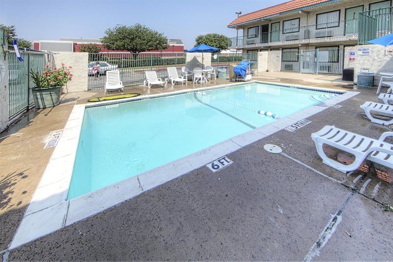 Motel 6-North Richland Hills, Tx Luaran gambar