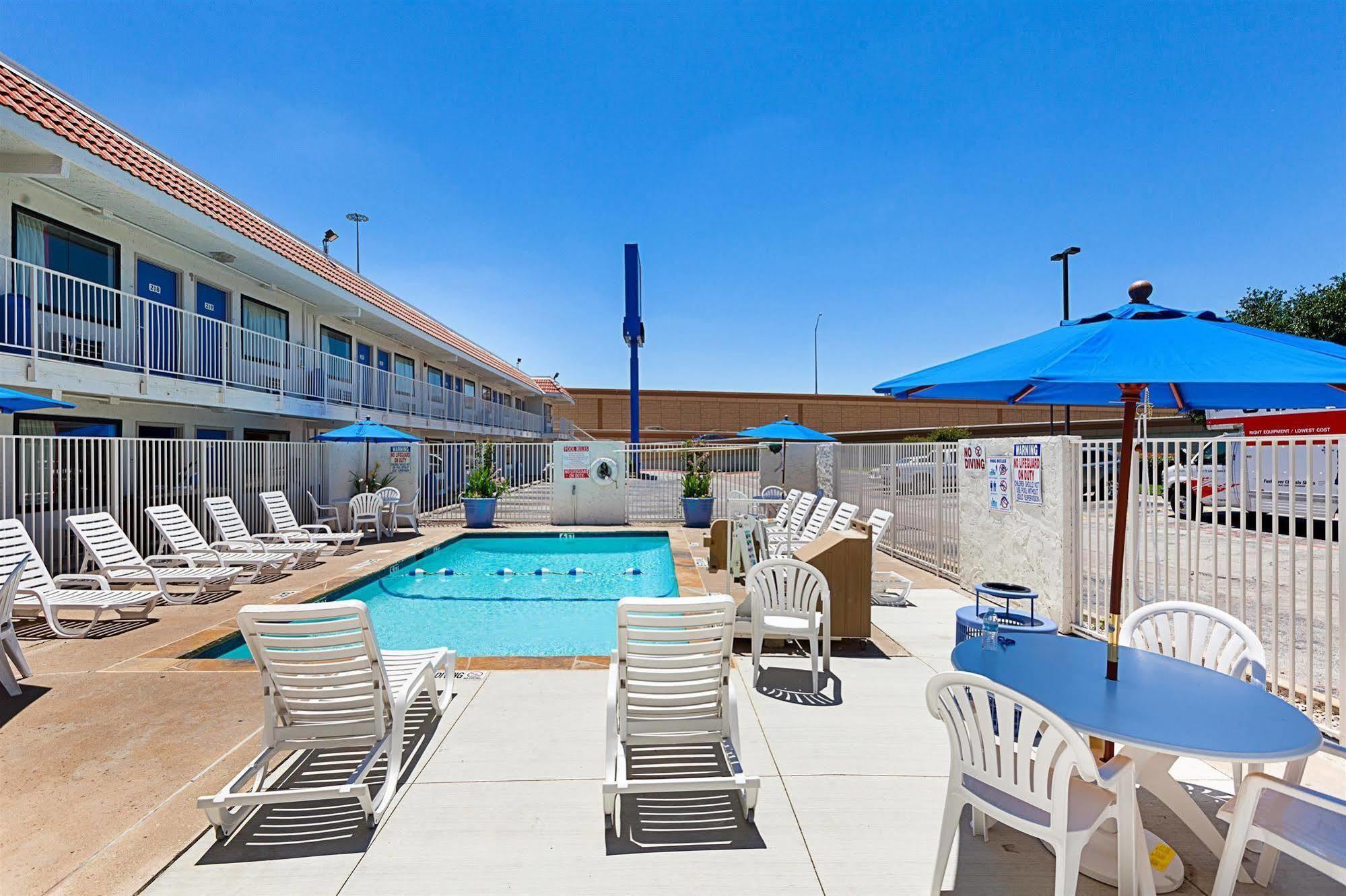 Motel 6-North Richland Hills, Tx Luaran gambar