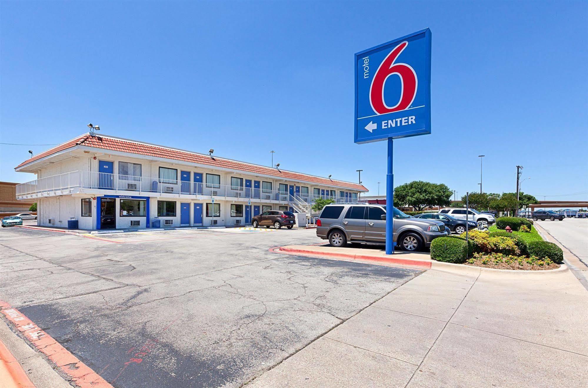 Motel 6-North Richland Hills, Tx Luaran gambar