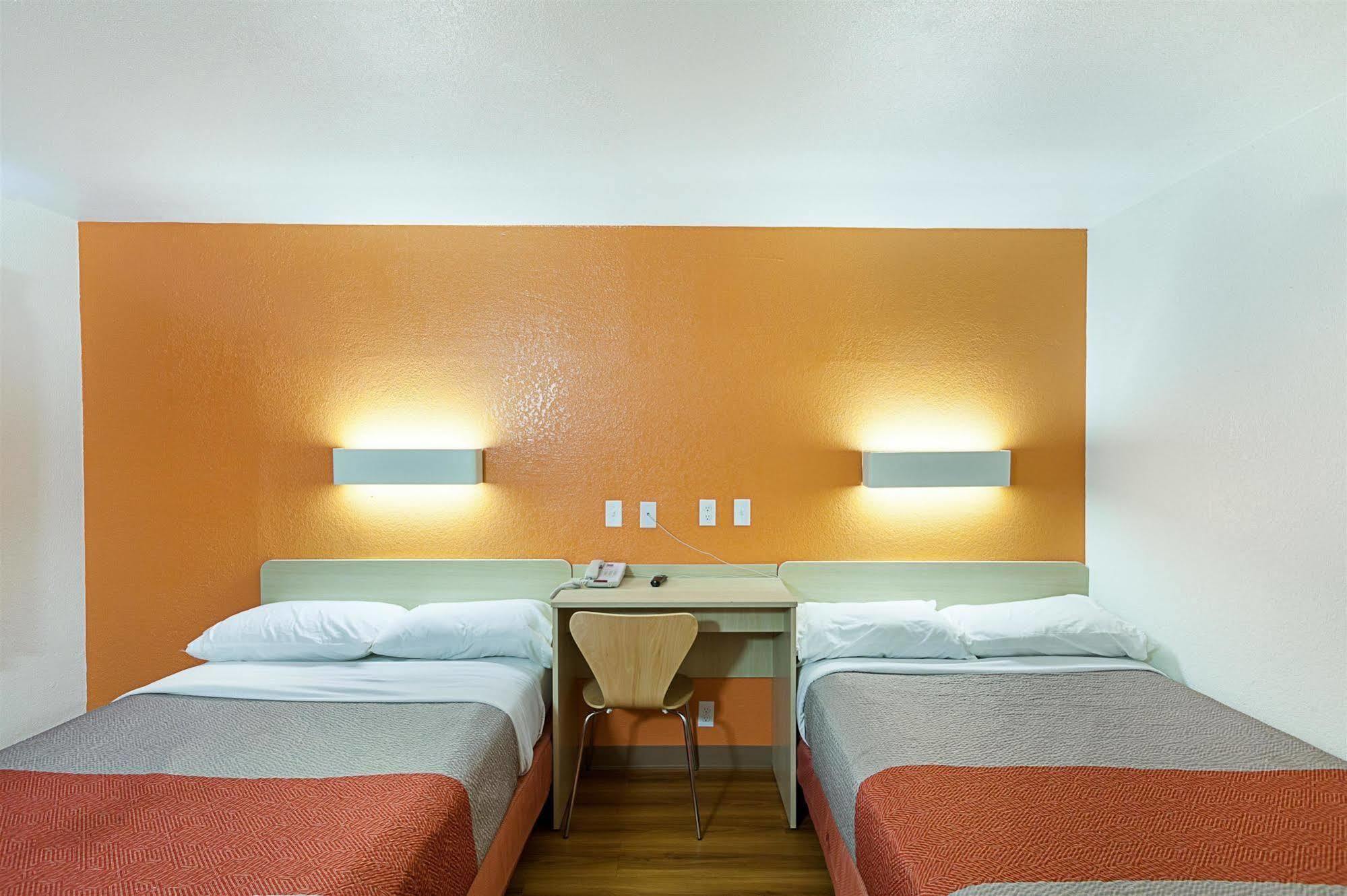 Motel 6-North Richland Hills, Tx Luaran gambar