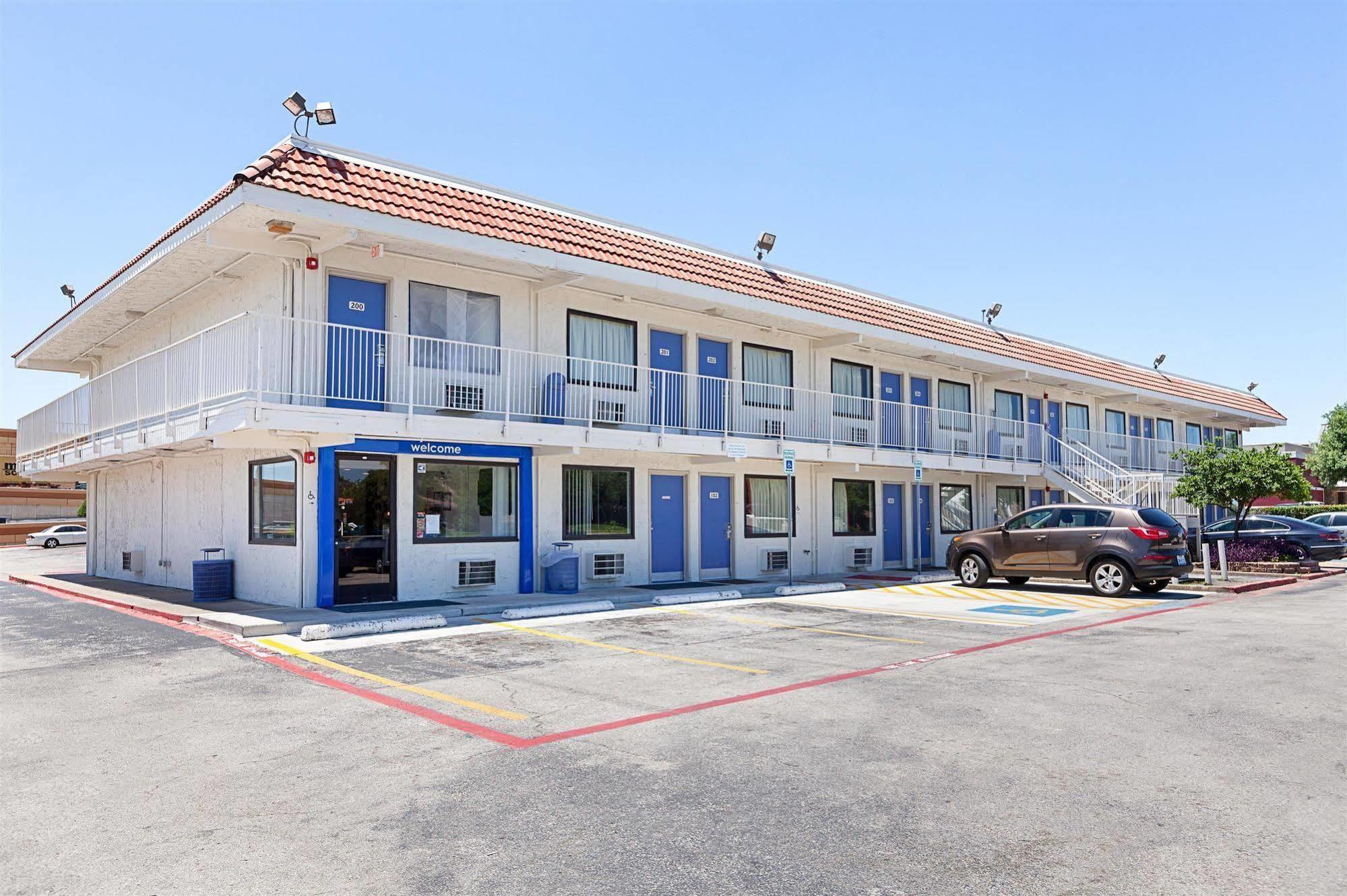Motel 6-North Richland Hills, Tx Luaran gambar