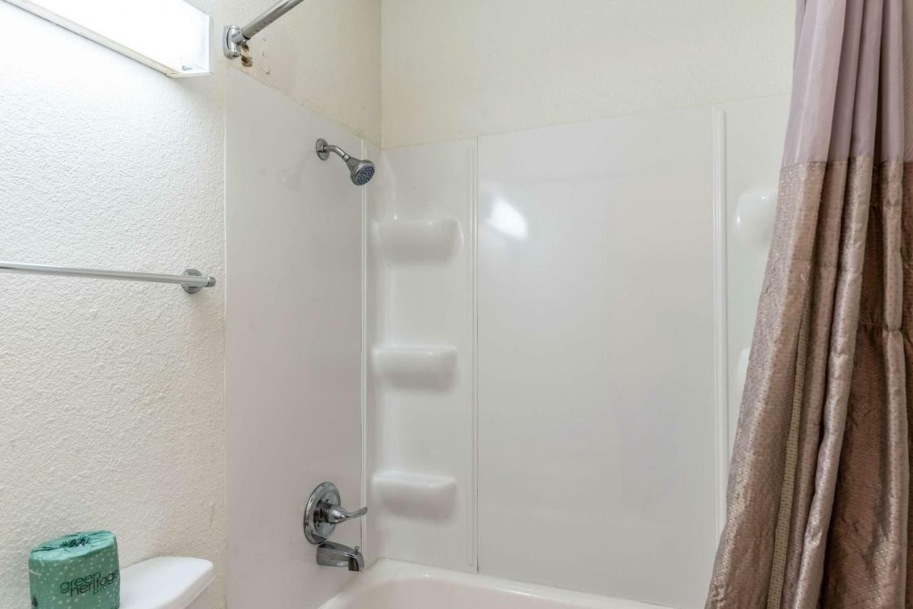 Motel 6-North Richland Hills, Tx Luaran gambar
