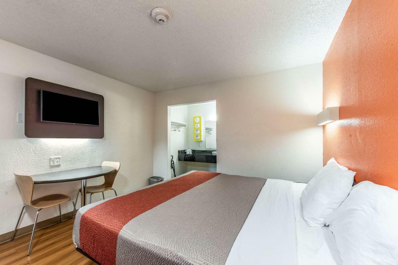 Motel 6-North Richland Hills, Tx Luaran gambar